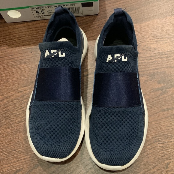 Navy Apl Women's Techloom Bliss Black APL Shoes Athletic